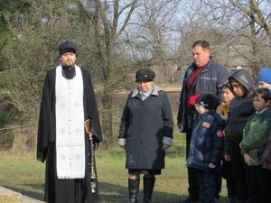 В селе Займо-Обрыв почтили память павших при освобождении Азовского района от немецко-фашистских захватчиков