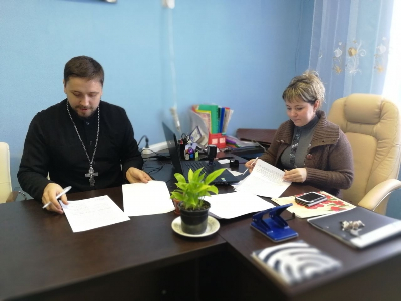 Подписано соглашение о сотрудничестве храма Преображения Господня и детского сада села Займо-Обрыв